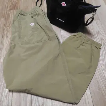 단톤 나일론 팬츠