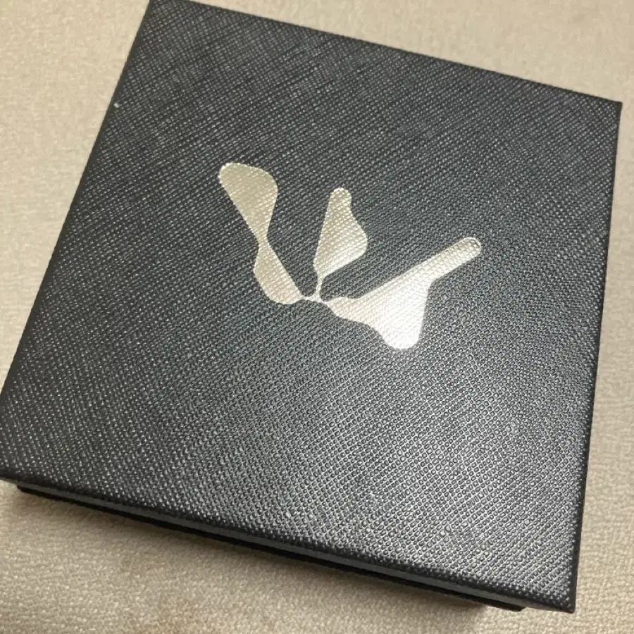 Shop woodz on Bunjang Global Site - No more Korean account!