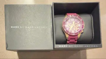 [정크] MARC BY MARC JACOBS 크로노그래프 손목시계