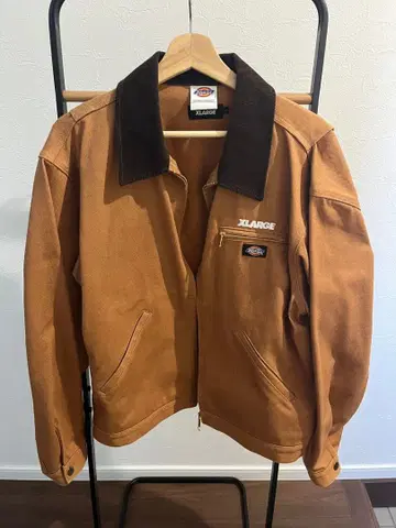 XLARGE x Dickies 워크 자켓 브라운