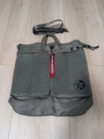 ALPHA INDUSTRIES 헬멧 백 에이스 컴뱃 콜라보