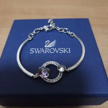 Swarovski 크리스탈 팔찌
