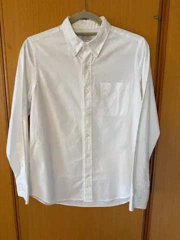THE SHIRTS Series 무지 버튼 다운 셔츠 M 사이즈