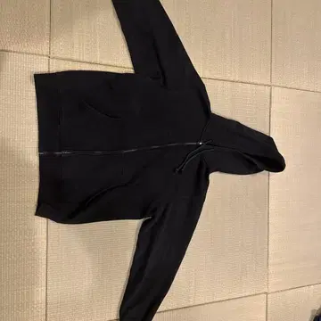 블랙 풀 집업 후드 부착 후드티