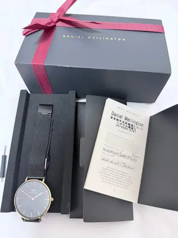 다니엘 웰링턴 손목시계 36mm 블랙