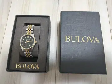 새상품 BULOVA 아날로그 손목시계