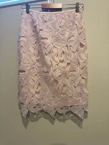 Rose Tiara 레이스 타이트 스커트 핑크