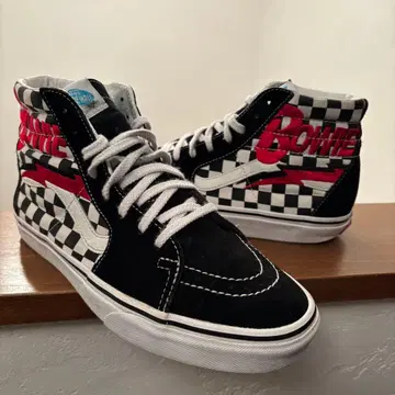 VANS(반스) 데이비드 보위 SK8-HI '다이아몬드 도그스'