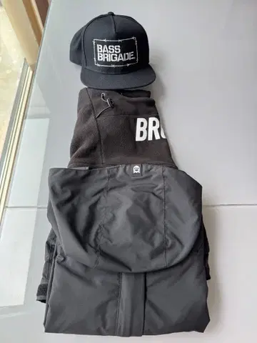 BRGD 캡 넥워머 마운틴 자켓 세트 버스브리게이드