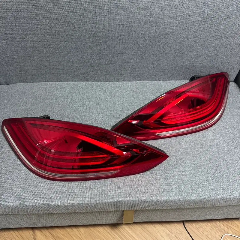 포르쉐 파나메라 970.2 후미등