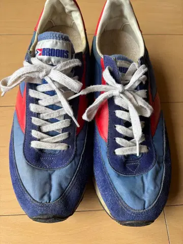 BROOKS 빌라노바 (VILANOVA) 빈티지