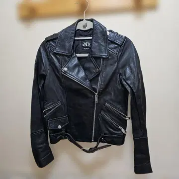 ZARA 블랙 가죽 라이더 자켓