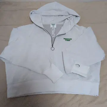 POSITIVE VIBES 후드 부착 집업 후드티