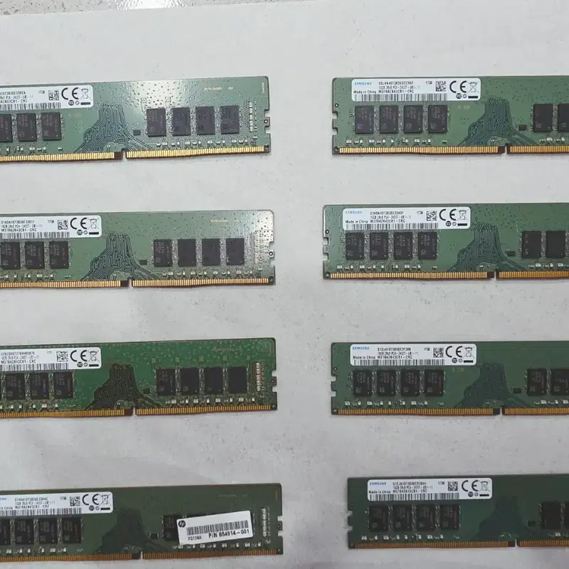 삼성 DDR4 램 16GB 8개