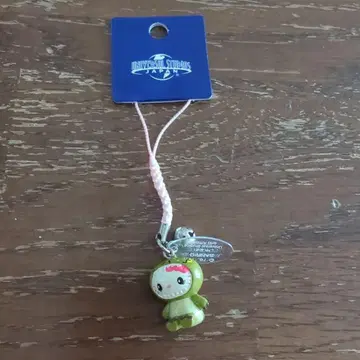 헬로키티 2015년 USJ 한정판 쥬라기 공원 족쇄 스트랩