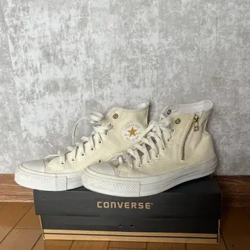 새상품급 CONVERSE ALL STAR 화이트 하이컷