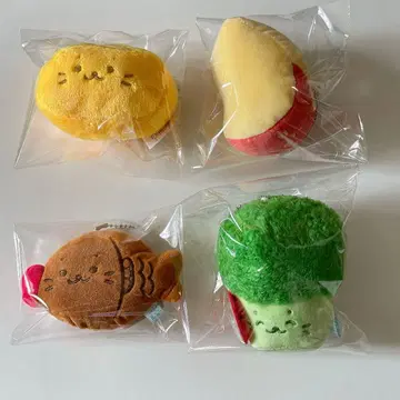 시로탄 우키우키 도시락 복권 키링상 4개 세트