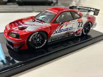 AUTOart Xanavi Nismo GT-R 2002 1/18