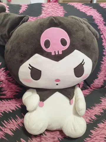 전체 길이 약 55cm 쿠로미 SANRIO 빅 봉제 인형