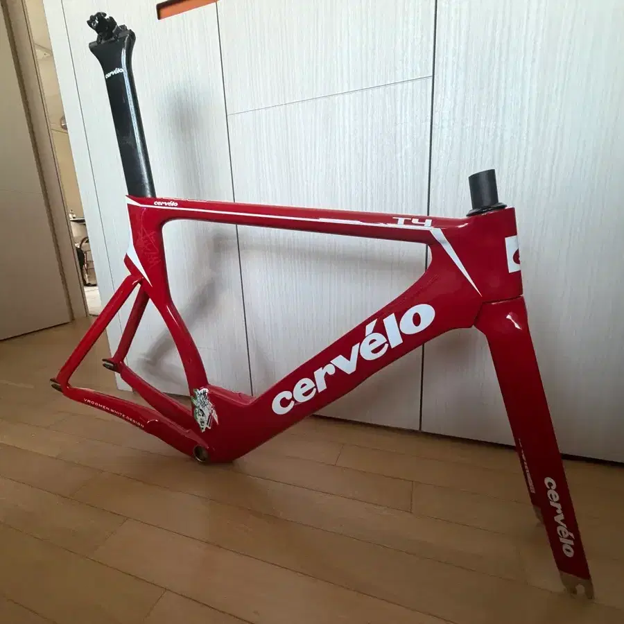 Cervelo T4 Frameset on Bunjang Global Site.
