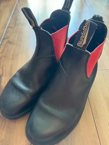 Blundstone 사이드 고어 부츠 블랙/빨간색 Size 6