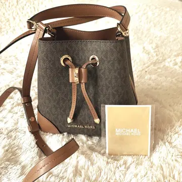 새상품급 MICHAEL KORS 숄더백 브라운 시그니처