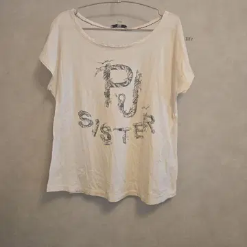 PJ Sister 아이보리 반팔 티셔츠