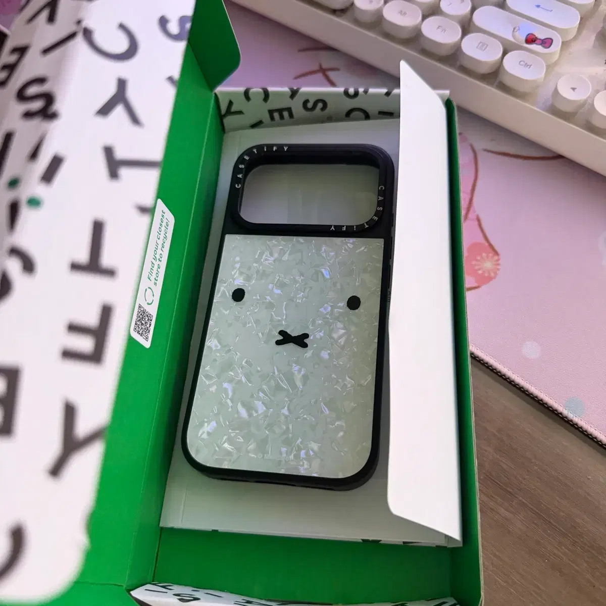 Casetify iPhone 15 Pro Miffy Pearl Edition on Bunjang Global Site.