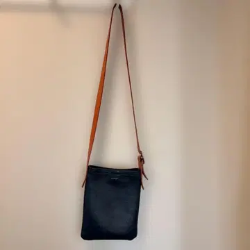 Hender Scheme 가죽 숄더백 네이비