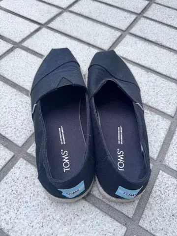 [ 착용 1회 ] TOMS 톰스 캔버스 슬립온 남성용 28.5cm 블랙