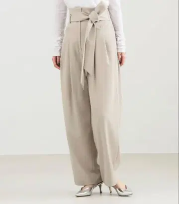 [ Demi-Luxe BEAMS ] 새상품 벨티드 카르제 팬츠