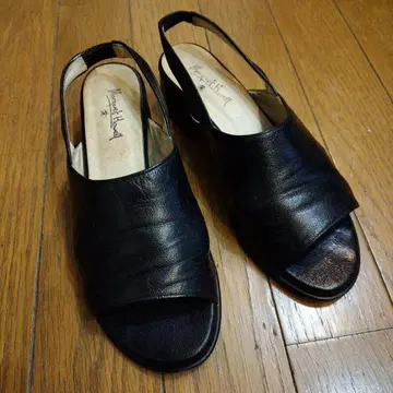 마가렛 하웰 MARGARETHOWELL 가죽 샌들 22.5cm 블랙