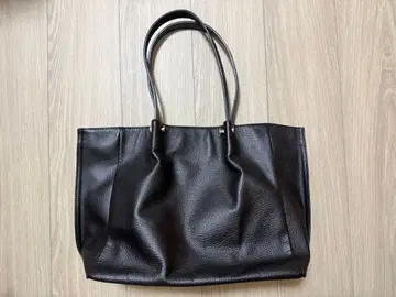 러셋 가죽 블랙 토트백