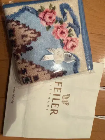 [ 독일 한정판 패턴 ] FEILER 꽃무늬 손수건 ( 대형 )