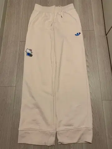 adidas 헬로키티 스웨트 팬츠 L 사이즈