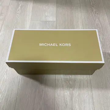 MICHAEL KORS MK 로고 비치 샌들