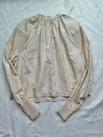 후미카 우치다 실크 블라우스 스모킹