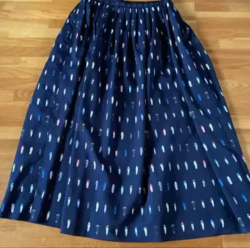 DIRECTOIRE 네이비 플레어 스커트