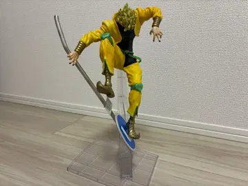 죠죠의 기묘한 모험 제일복권 DIO 디오 피규어