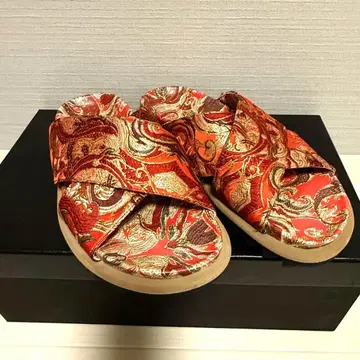 dries van noten 기모노 패턴 샌들