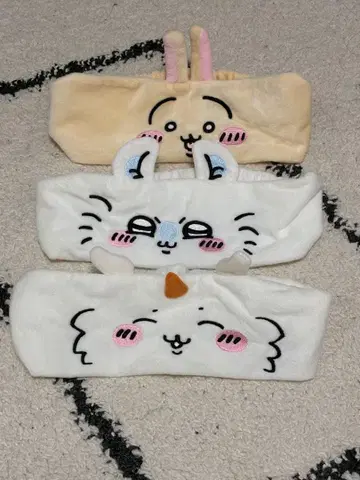 치이카와 모몽가 저 아이 헤어밴드