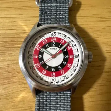 TODD SNYDER x TIMEX '불스아이'