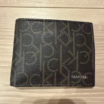 [선착순] Calvin Klein 이단 접이식 지갑 블랙