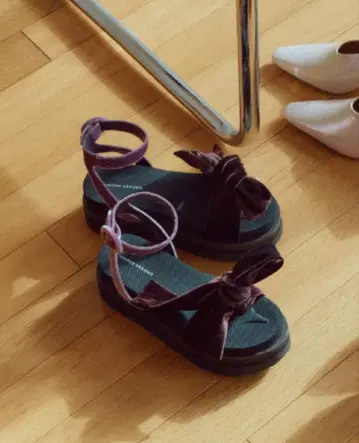 유나이티드 애로우즈 츠지 나오코 콜라보 샌들 새상품급