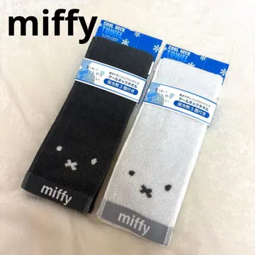 미사용 새상품 미피 쿨넥 타월 보냉제 3개 포함 화이트 그레이