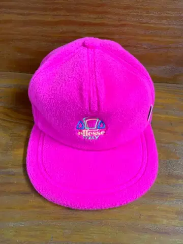 일본제 골드윈제 ellesse 엘레쎄 귀도리 달린 스키 모자