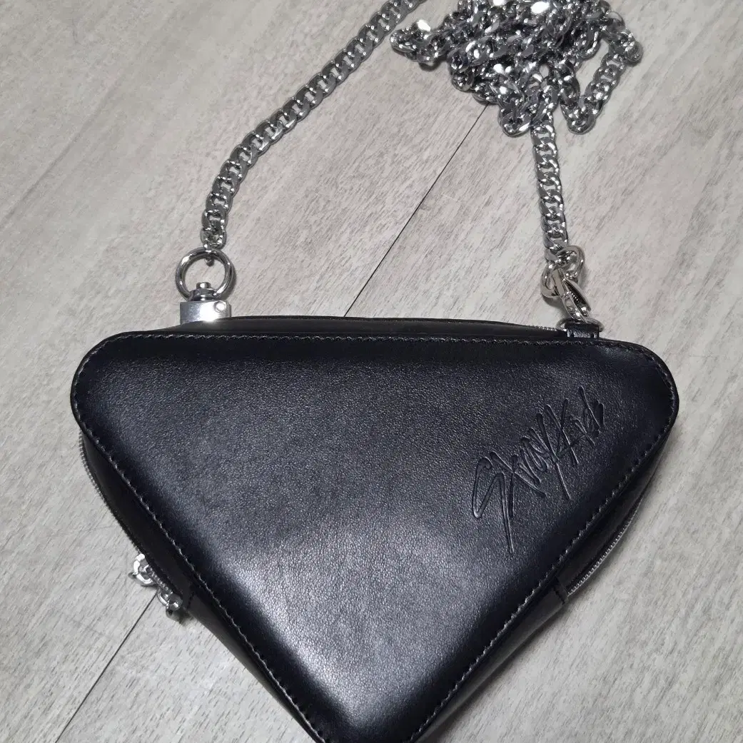 い*と様 値下げ　SEVENTEEN  2025 バッグSTRING B Seventeen 2025 Home Black String Bag on Bunjang Global Site.