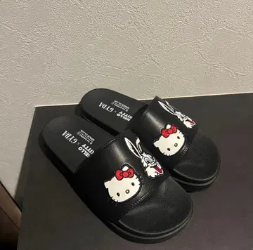 [ 가격 인하 불가 미사용품 ] Hello Kitty x GYDA 샌들