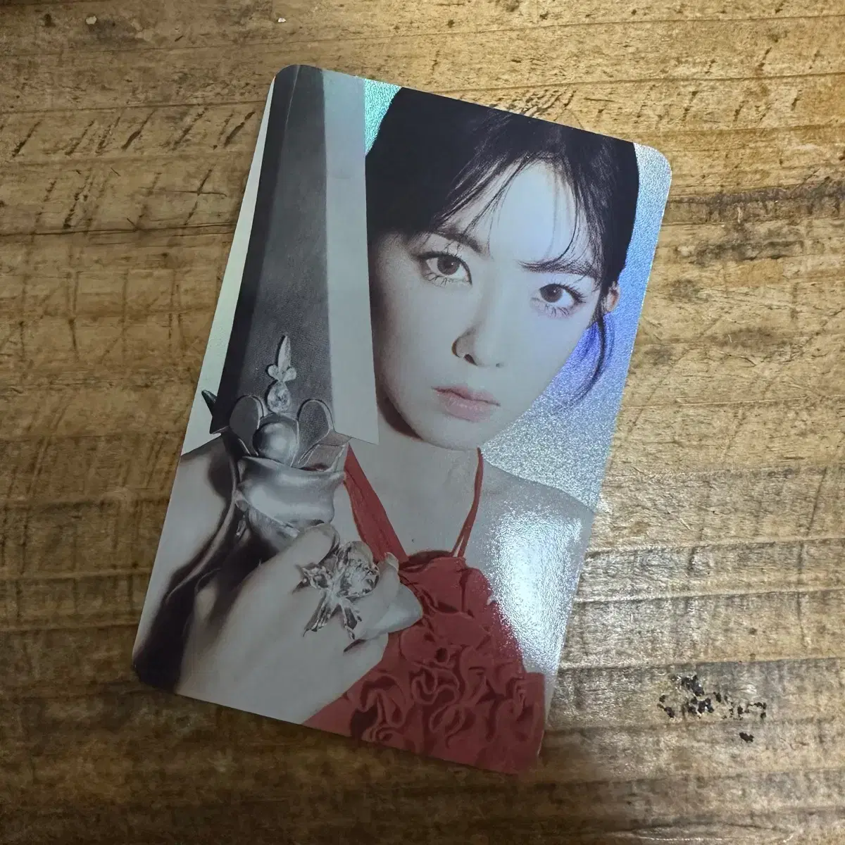 stayc isa signed polaroid