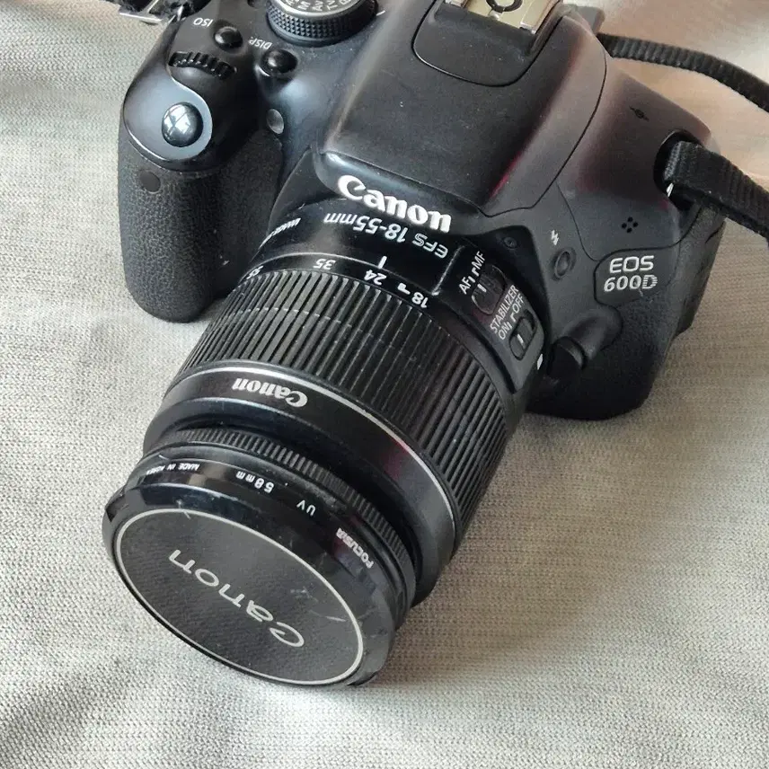 캐논 EOS 600D 18-55mm 렌즈 포함